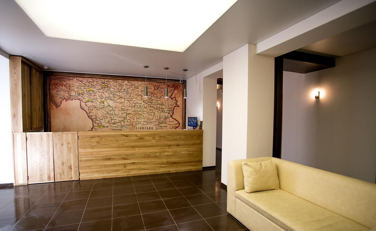 Hotel One Умань Экстерьер фото