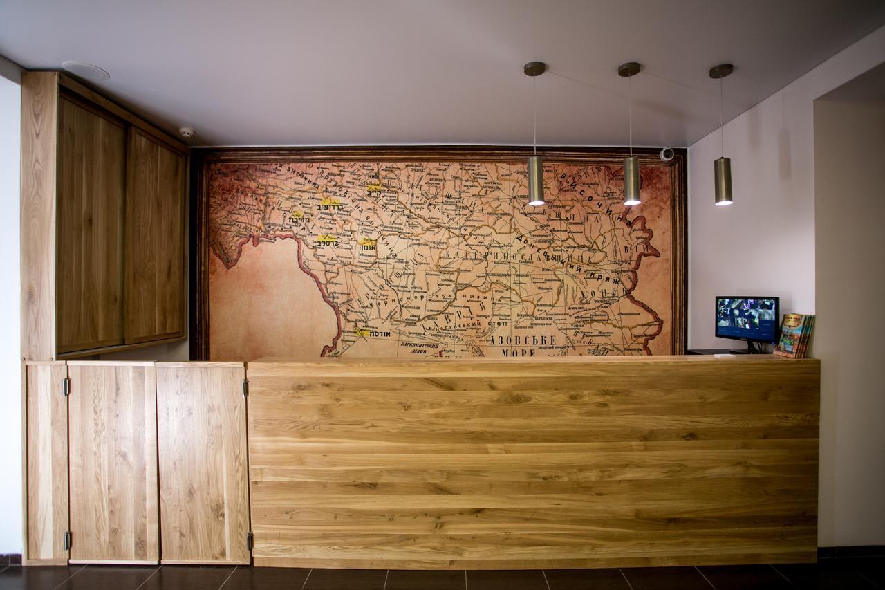 Hotel One Умань Экстерьер фото